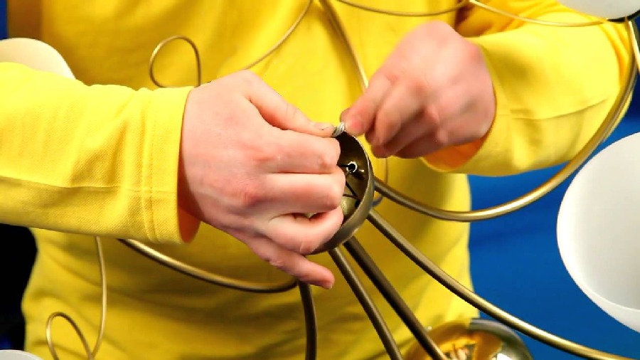 Услуги по установке и подключению светильников