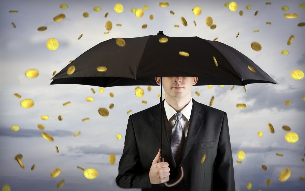 Меньше тысячи они не выезжают