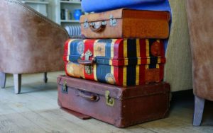 Сейчас я соберу манатки, и наше «сотрудничество» на этом закончится!