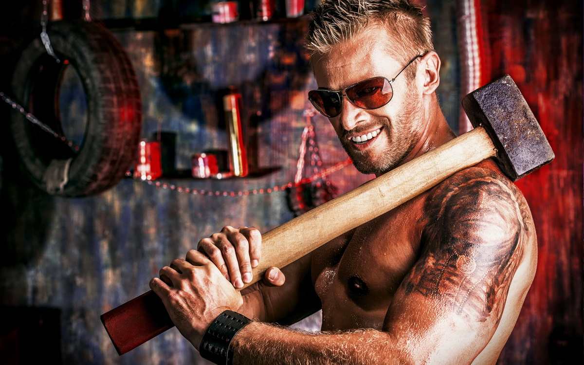 Все плохо делают... Очень неаккуратно!