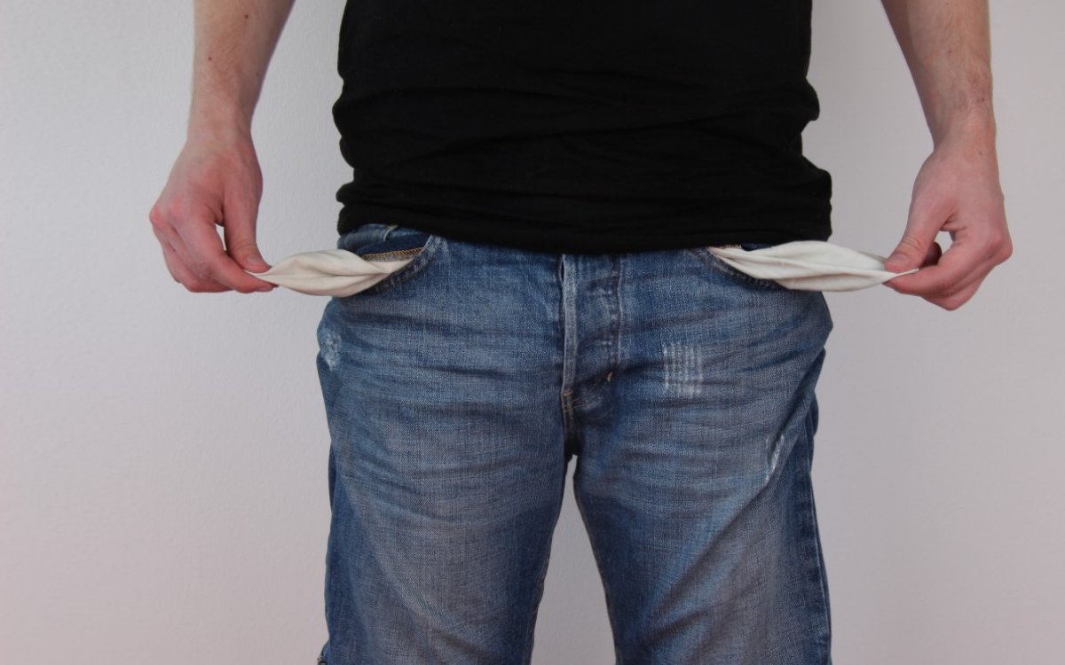 Можно ли заработать на электромонтаже?