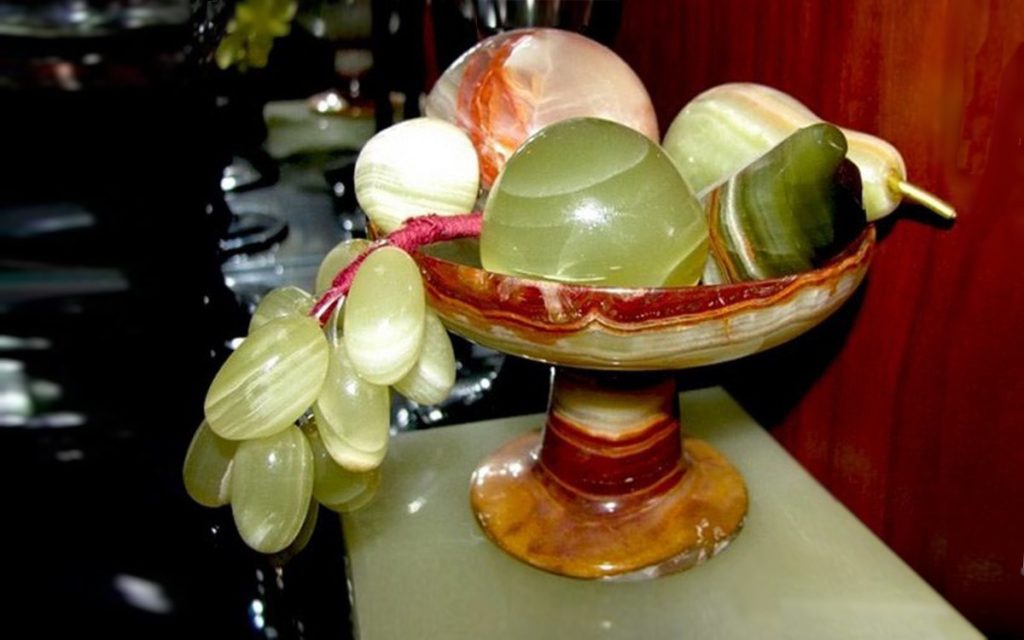 Оникс-то ненастоящий!