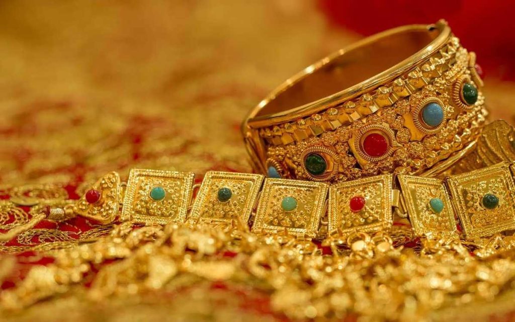 Как электрику разбогатеть