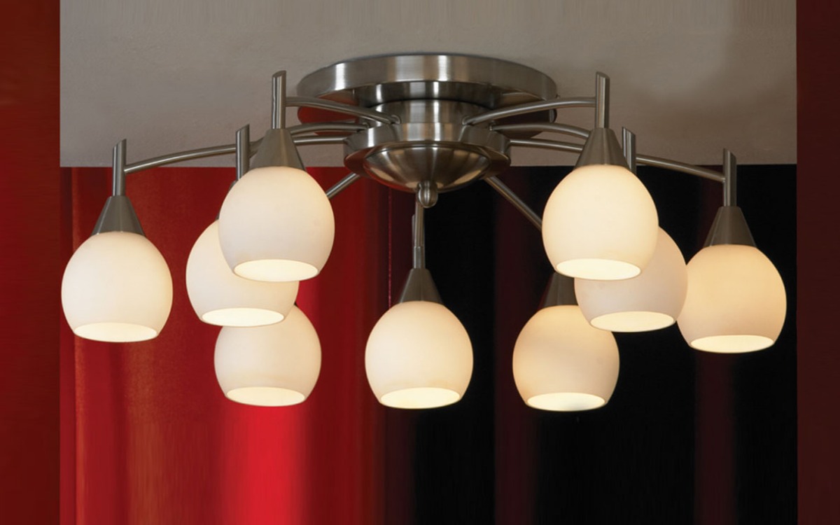 Свет появился