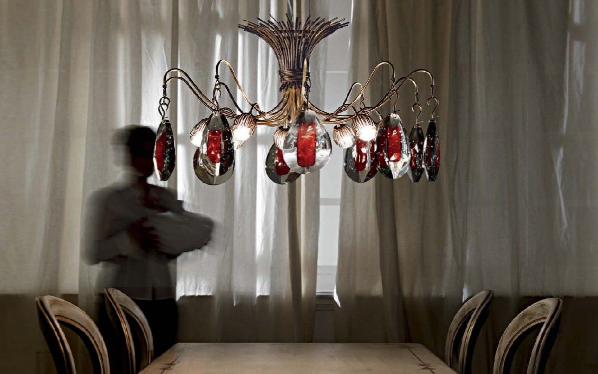 Светильники дорогие, а электрик дешёвый