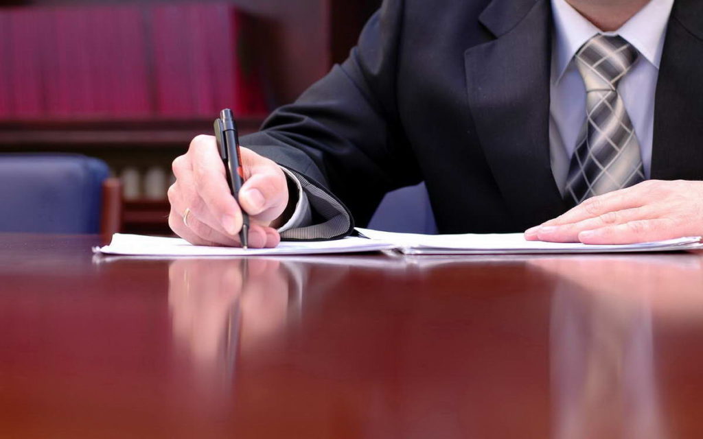 Глубокое неуважение управленческого труда