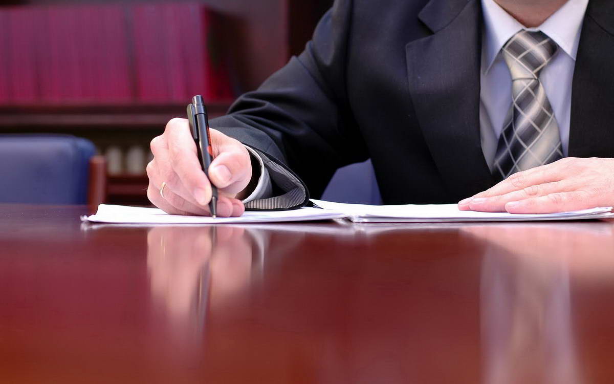 Глубокое неуважение управленческого труда