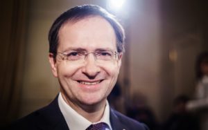 Низкопоклонство перед Западом не доводит до добра