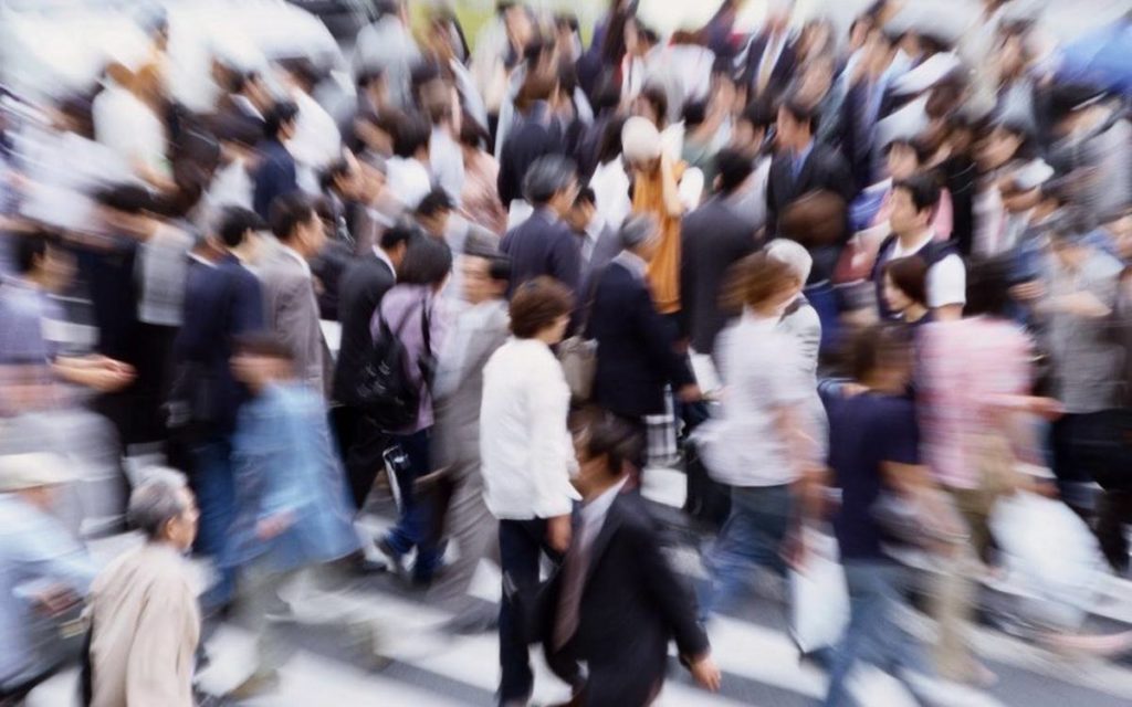 Разговоры на заднем плане