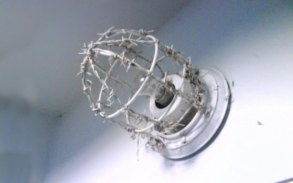 Свет в московском туалете