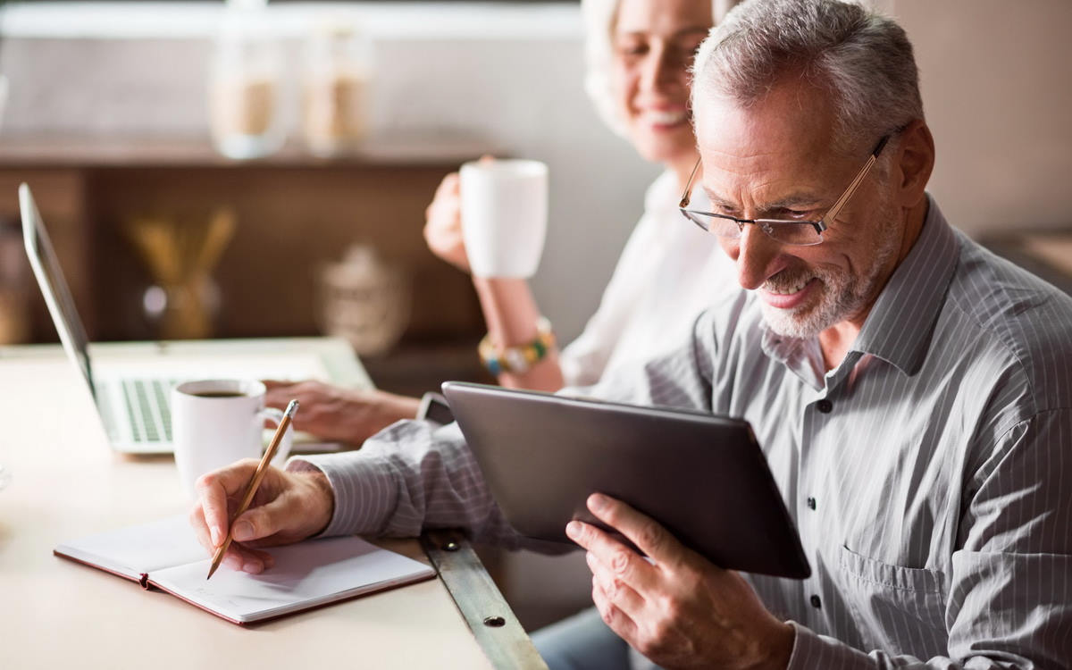 Неработающий пенсионер